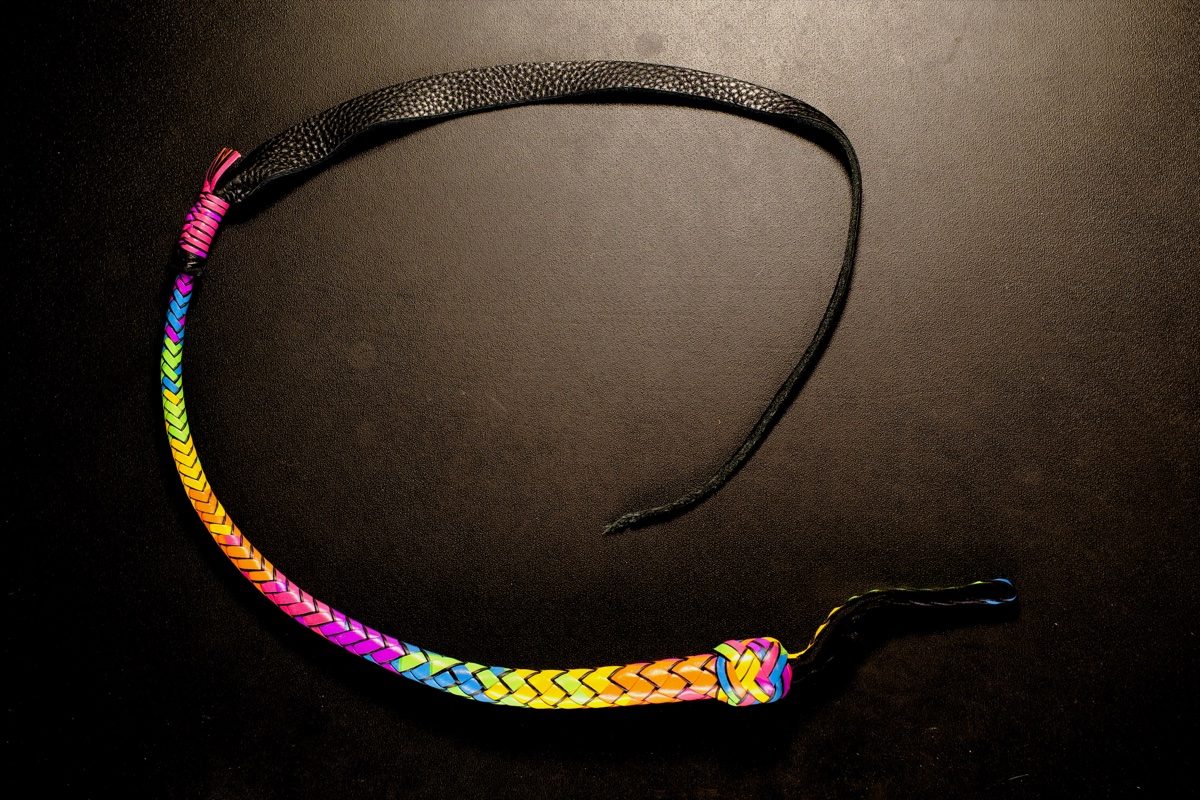 Neon Dragon Tail/Quirt