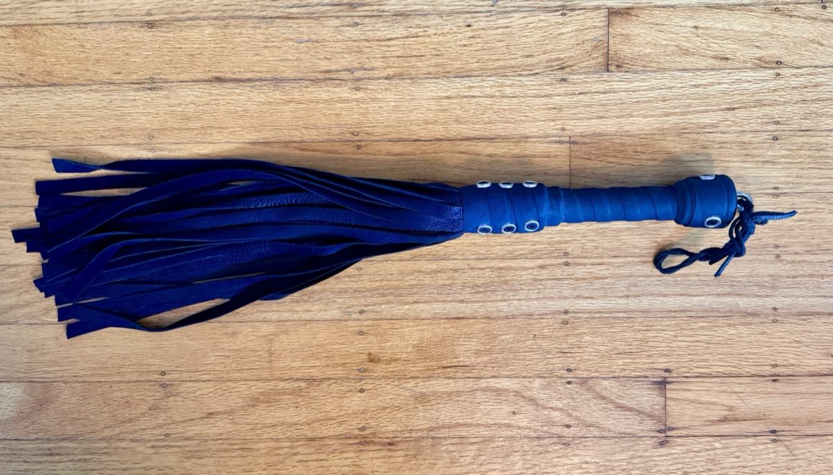 Bare Leatherworks Mule Deer Mid-Sized flogger